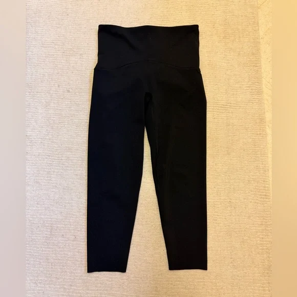 SPANX booty boost Leggings - Picture 2 of 4